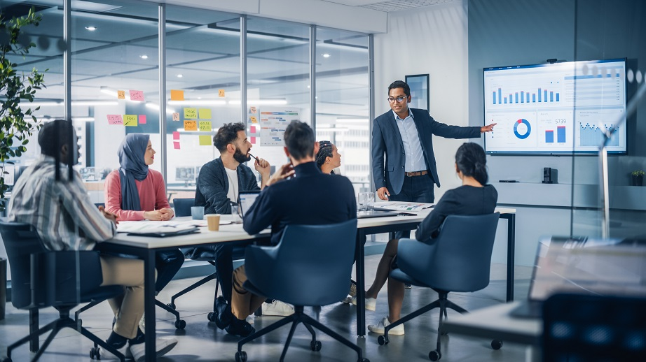 When to Hire a Digital Marketing Agency or Do It Yourself (DIY)?